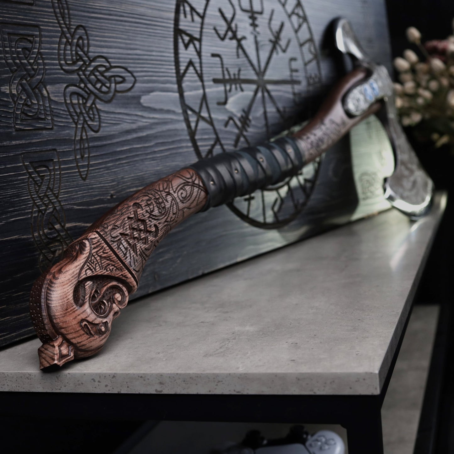 Hand-forged "Ragnarok Kratos axe" with carved handle and Glow-in-the-Dark Runes
