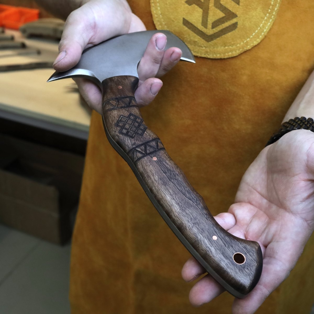 Compact tactical tomahawk "Waya"