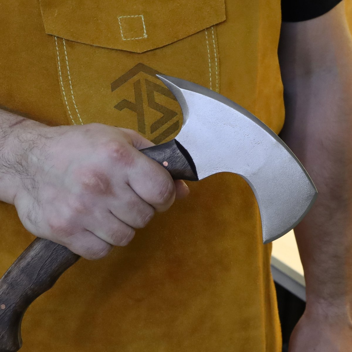 Compact tactical tomahawk "Waya"