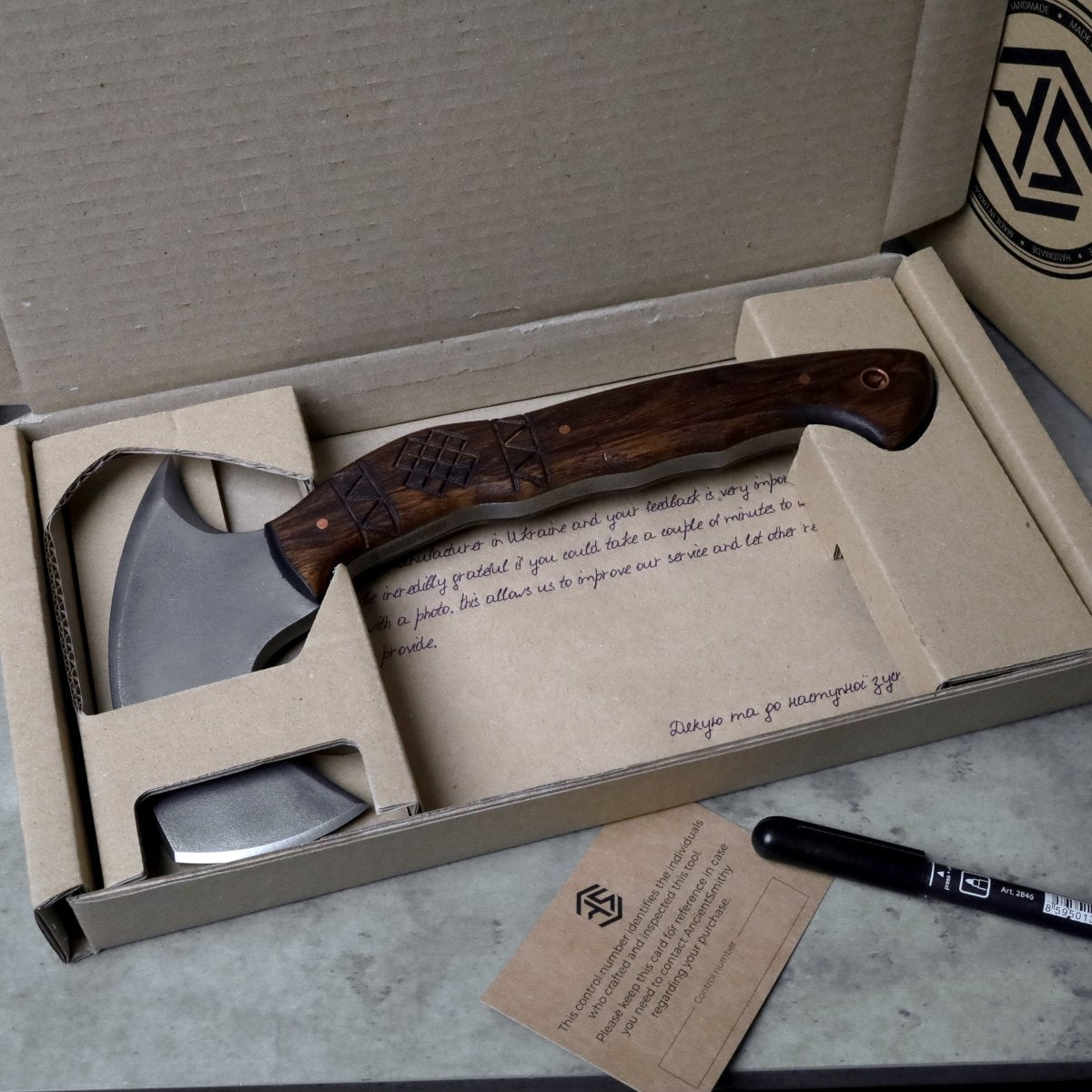 Compact tactical tomahawk "Waya"
