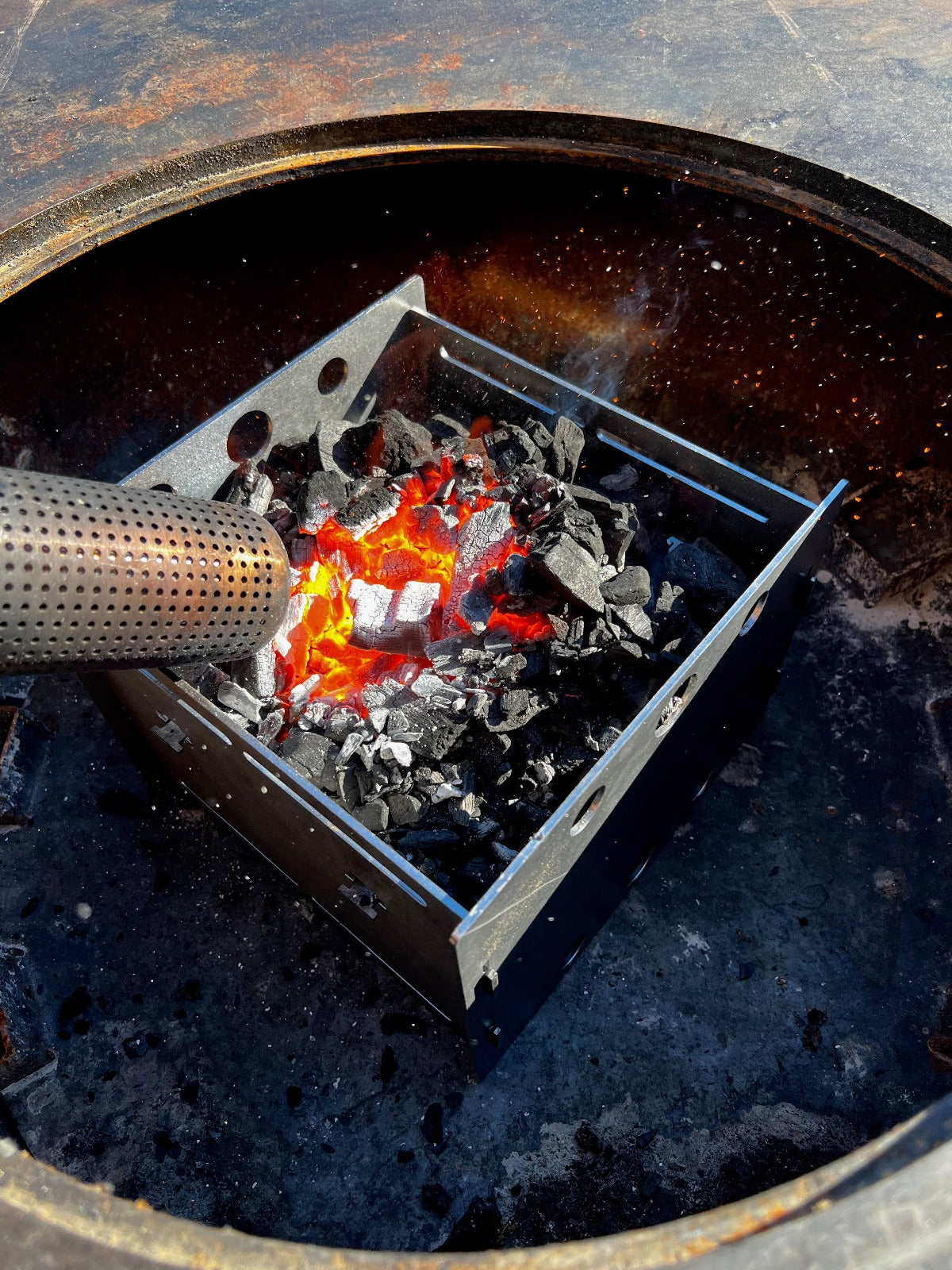 Arteflame Fuel Saver — Charcoal/Wood Heat-Focus Insert (Fits 30″ & 40″ Grills, Steel) - Phoenix Fire Art Store