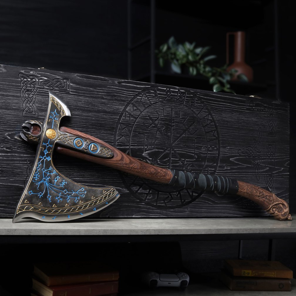 Leviathan Kratos axe with carved handle 35.8"