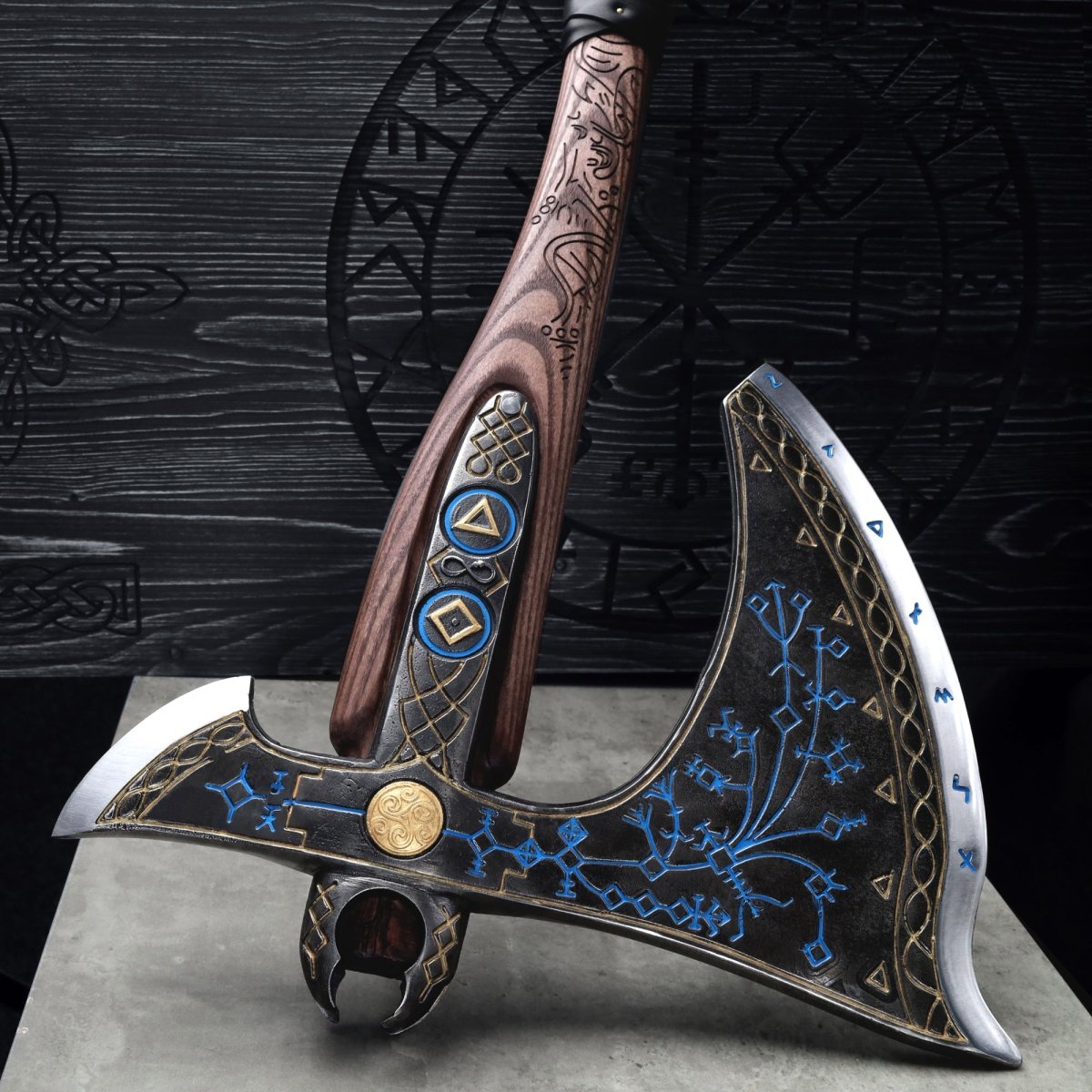 Leviathan Kratos axe with carved handle 35.8"