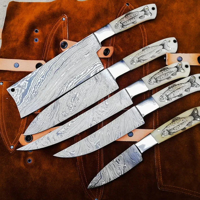 Engraved Kitchen Set