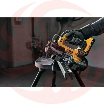 DEWALT 20V Cordless Bandsaw | ATOMIC 1-3/4 in Compact