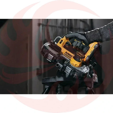 DEWALT 20V Cordless Bandsaw | ATOMIC 1-3/4 in Compact