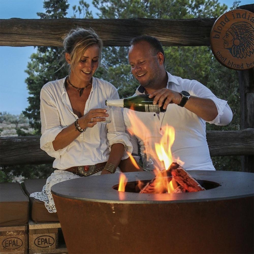 Arteflame Classic 30″ — Euro Base Flat-Top Grill & Fire Bowl (CORTEN Steel) - Phoenix Fire Art Store