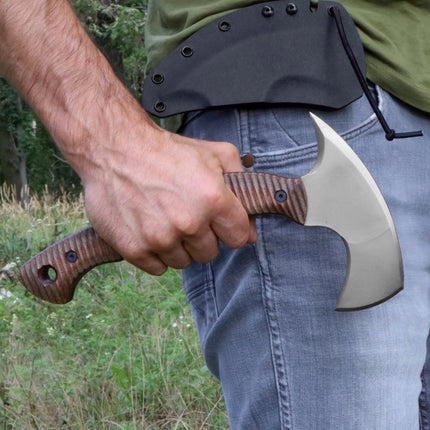 Compact tomahawk "Balor" with polymer composite handle