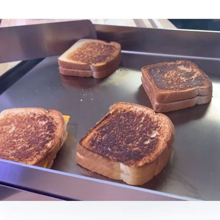 Le Griddle Wee 16-Inch 1800W Freestanding Electric Griddle