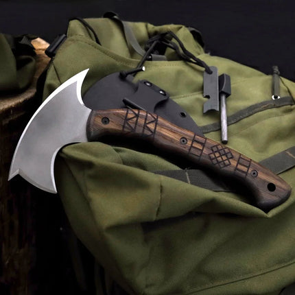 Handmade tomahawk "Dakuri" with tribal engraving - Phoenix Fire Art Store