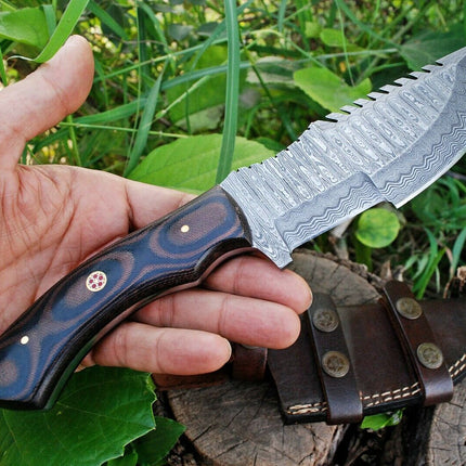 Knife from the Movie The Hunted – 10" Damascus Steel with Micarta Handle