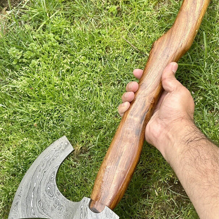 Handcrafted Damascus Steel Tomahawk Axe – "The Viking's Edge"