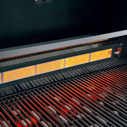 Summerset Sizzler Built-In Propane Gas Grill [SIZ26/32/38] (SAK71502)