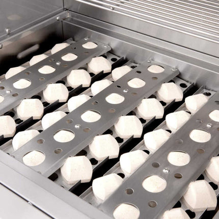 Summerset Sizzler Built-In Propane Gas Grill [SIZ26/32/38] (SAK71502)