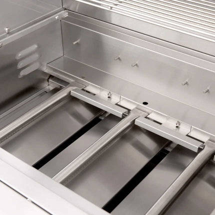 Summerset Sizzler Built-In Propane Gas Grill [SIZ26/32/38] (SAK71502)